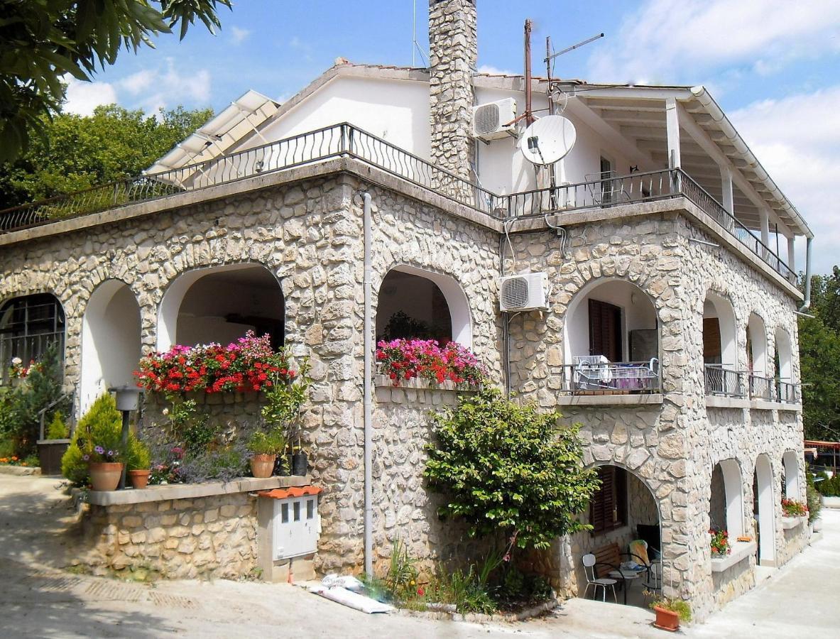 Apartments Kestenovi Dvori Opatija Exterior photo